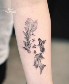 mini tattoo 12